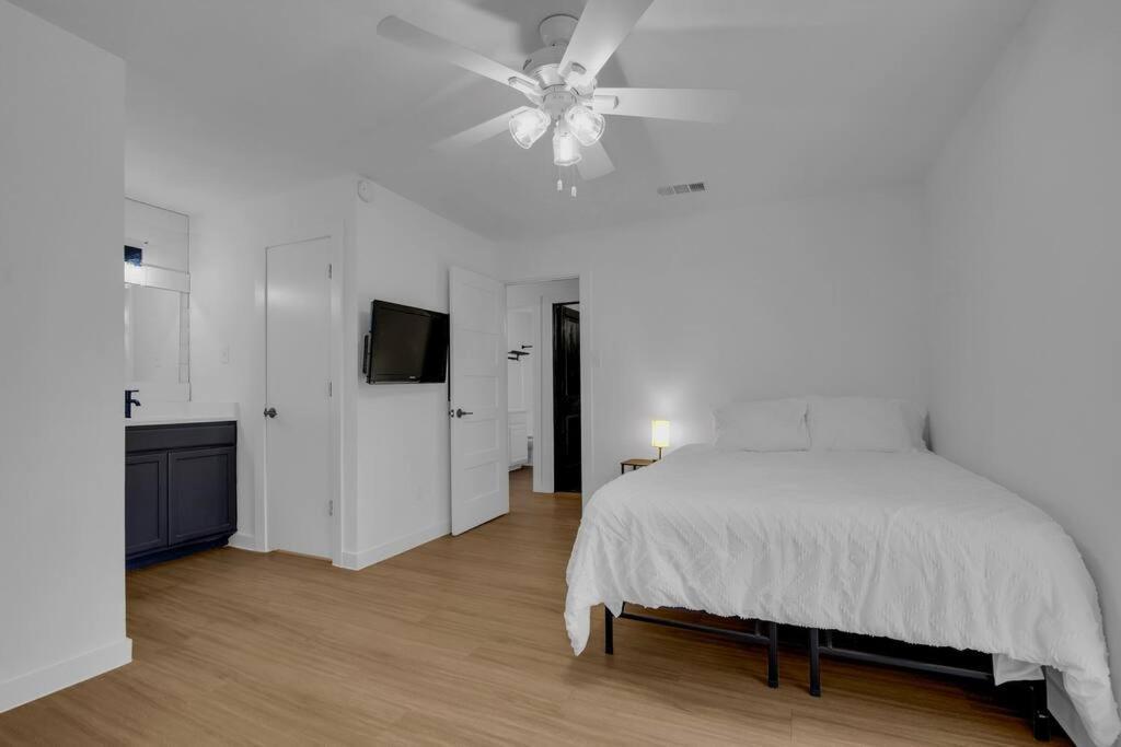 Condo Near Downtown Austin! 외부 사진